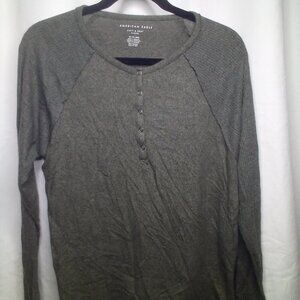 American Eagle Shirt XS Soft & Sexy Plush Long Sleeve Green Gray Color